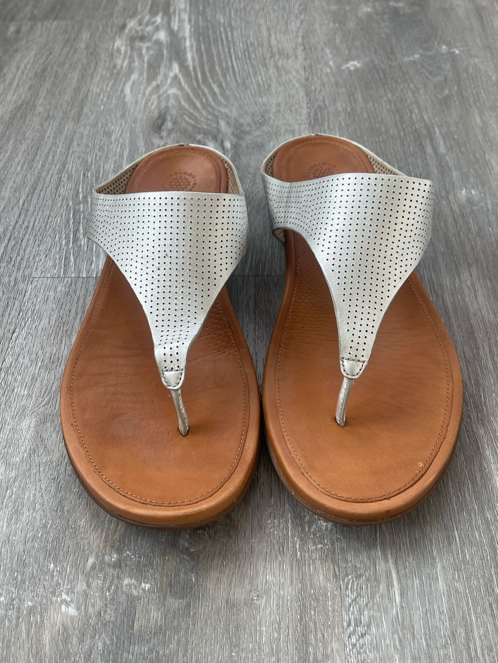 FitFlop Banda Opul Perforated Leather Sandals Size 10